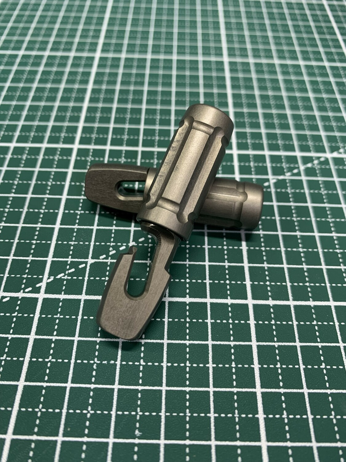 Карабины Gesserk для такелажа линя